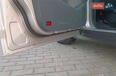 Мінівен Ford C-Max 2015 в Сарнах