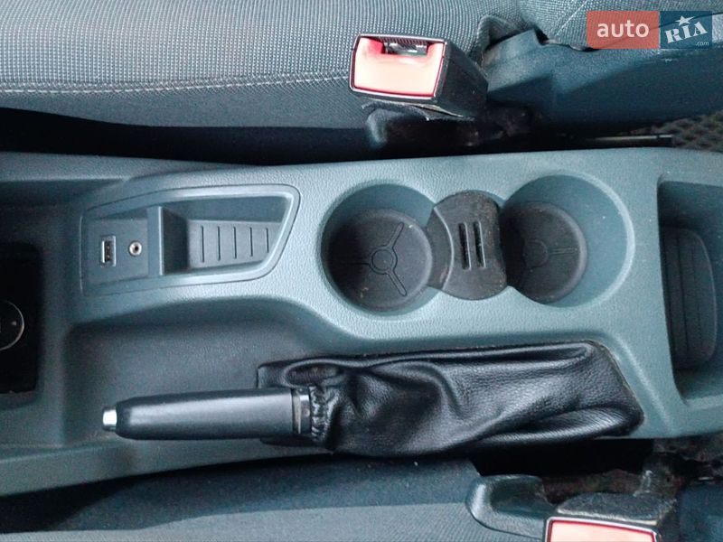 Мінівен Ford C-Max 2015 в Сарнах