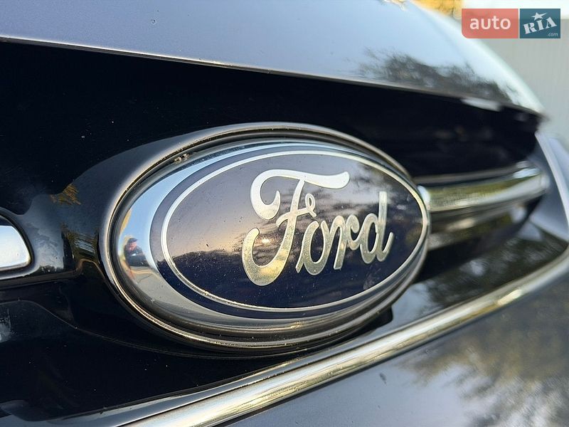 Минивэн Ford C-Max 2013 в Стрые