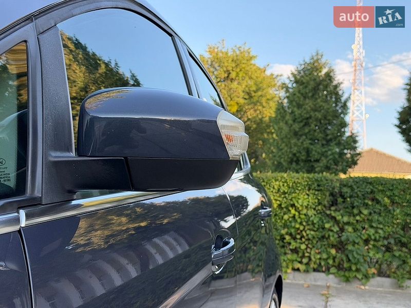 Минивэн Ford C-Max 2013 в Стрые