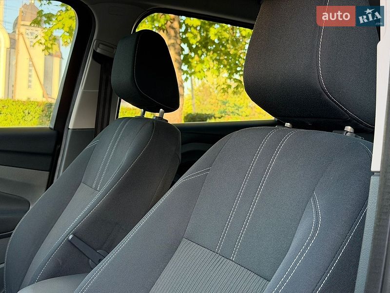 Минивэн Ford C-Max 2013 в Стрые