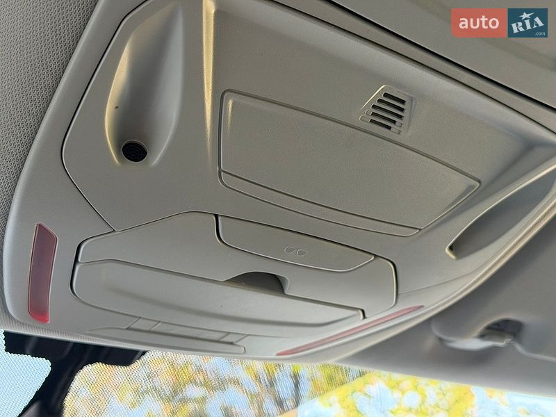 Минивэн Ford C-Max 2013 в Стрые