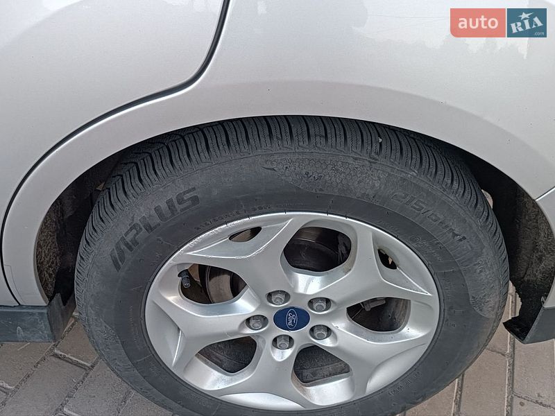 Мінівен Ford C-Max 2015 в Сарнах