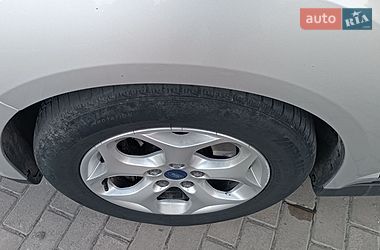 Мінівен Ford C-Max 2015 в Сарнах