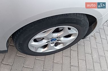 Мінівен Ford C-Max 2015 в Сарнах