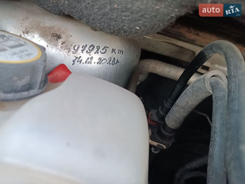 Мінівен Ford C-Max 2015 в Сарнах