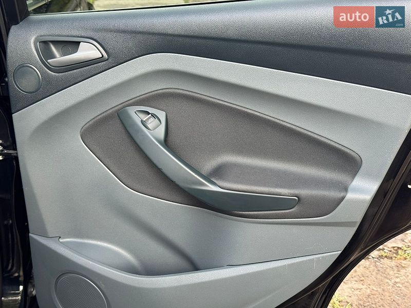 Минивэн Ford C-Max 2012 в Стрые фото 73 Минивэн Ford C-Max 2012 в Стрые
