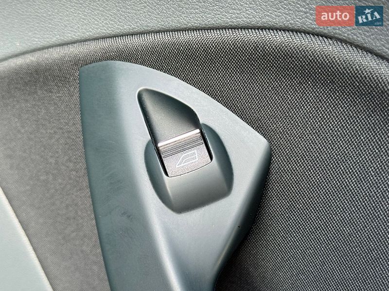Минивэн Ford C-Max 2012 в Стрые фото 74 Минивэн Ford C-Max 2012 в Стрые