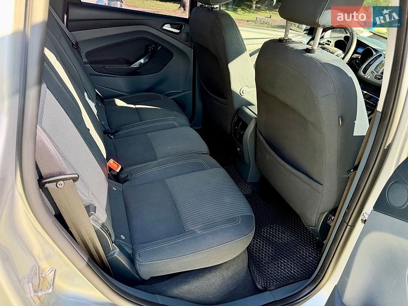 Минивэн Ford C-Max 2013 в Дубно
