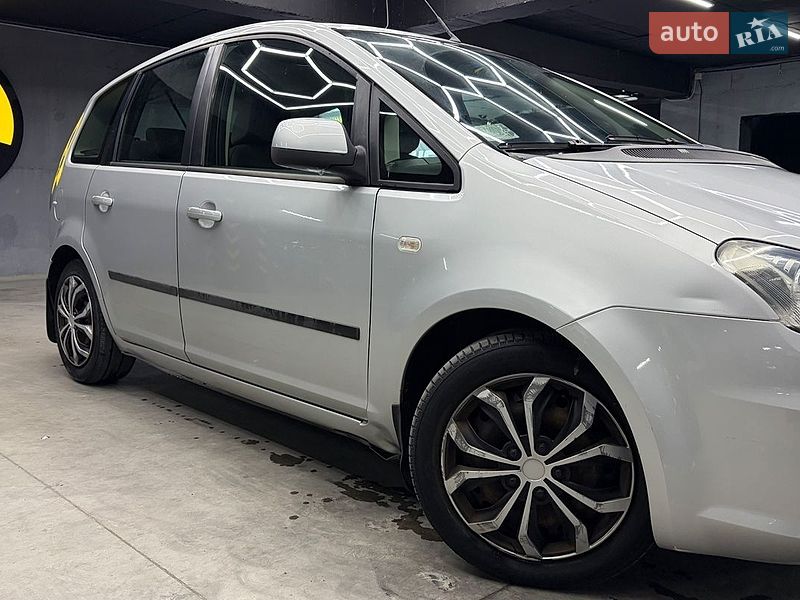 Мінівен Ford C-Max 2010 в Чернівцях фото 26 Мінівен Ford C-Max 2010 в Чернівцях