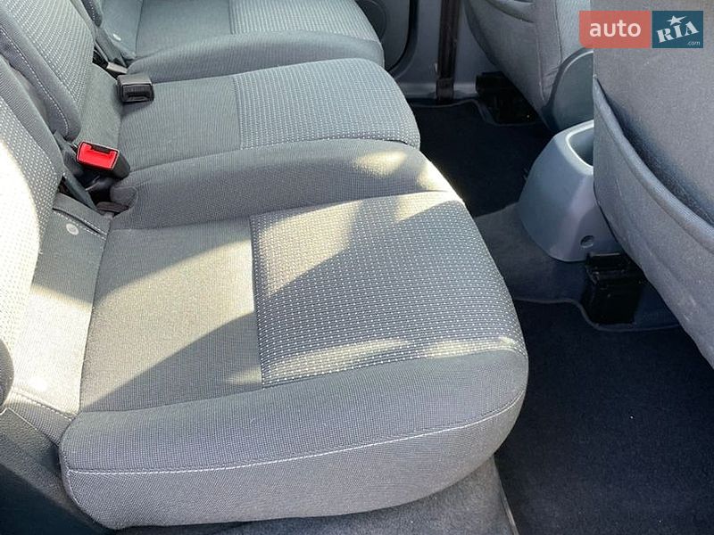 Минивэн Ford C-Max 2011 в Харькове