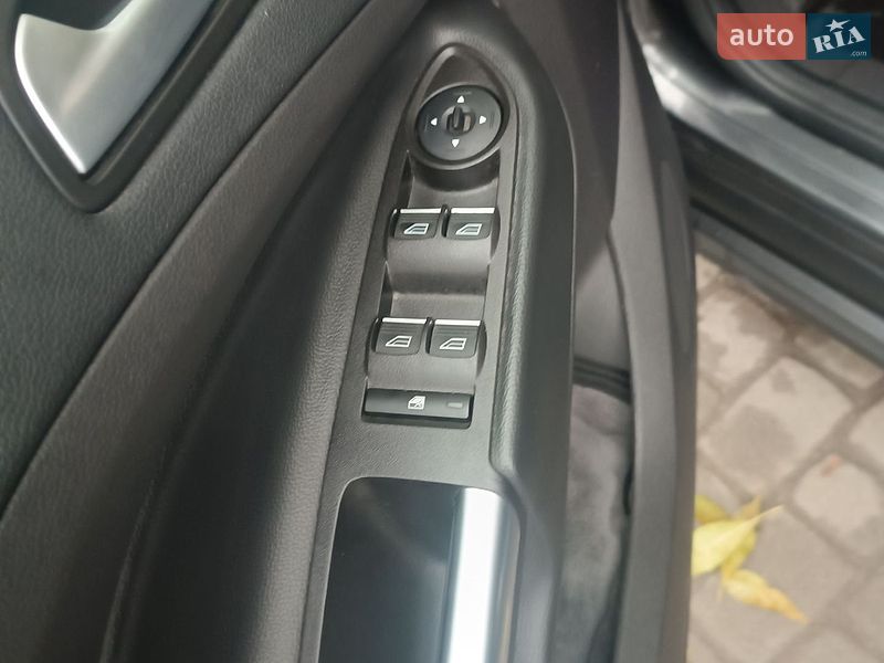 Минивэн Ford C-Max 2017 в Львове