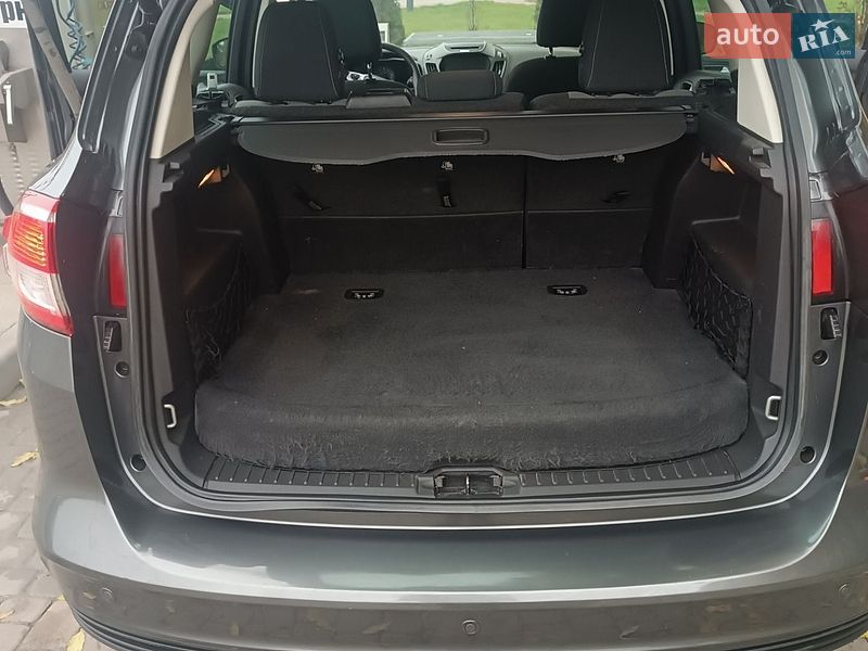 Минивэн Ford C-Max 2017 в Львове