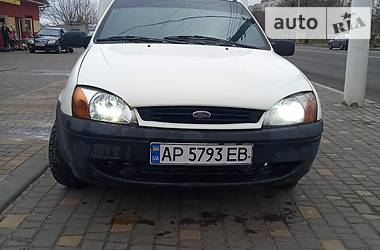 Ford Courier  2000