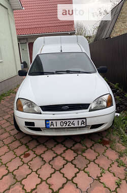 Ford Courier  2000