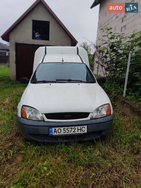 Пікап Ford Courier
