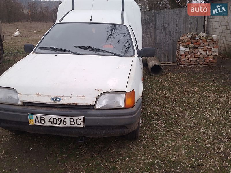 Ford Courier