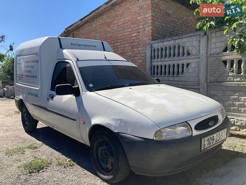 Ford Courier
