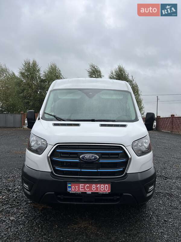 Ford E-Transit 2022