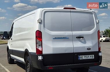 Вантажний фургон Ford E-Transit 2023 в Дніпрі