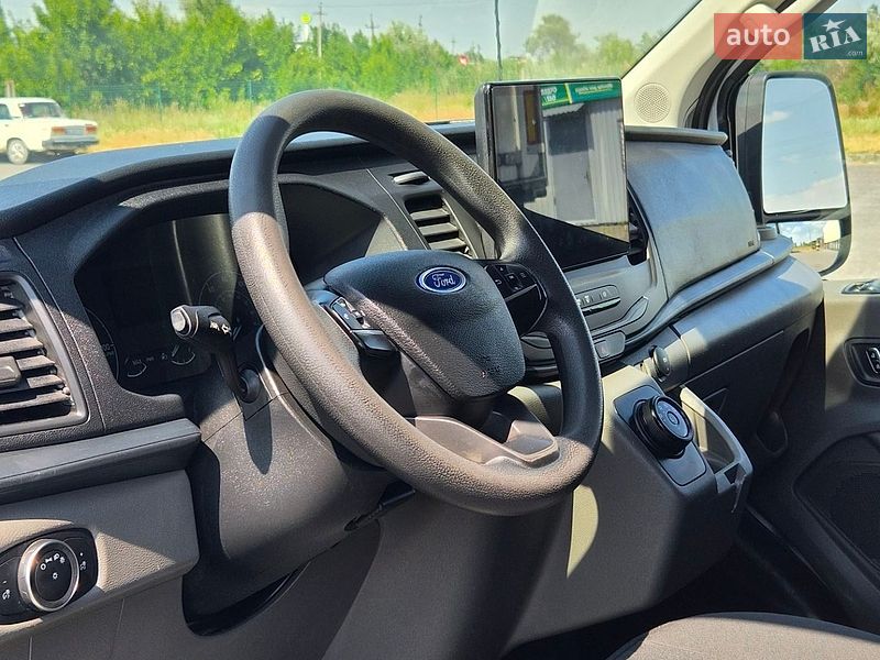 Вантажний фургон Ford E-Transit 2023 в Дніпрі