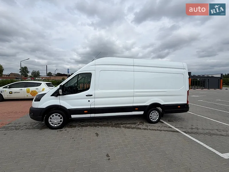 Ford E-Transit 2023