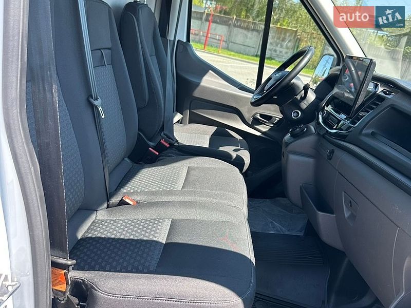 Грузовой фургон Ford E-Transit 2023 в Виннице