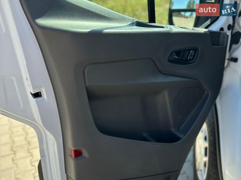 Грузовой фургон Ford E-Transit 2023 в Виннице