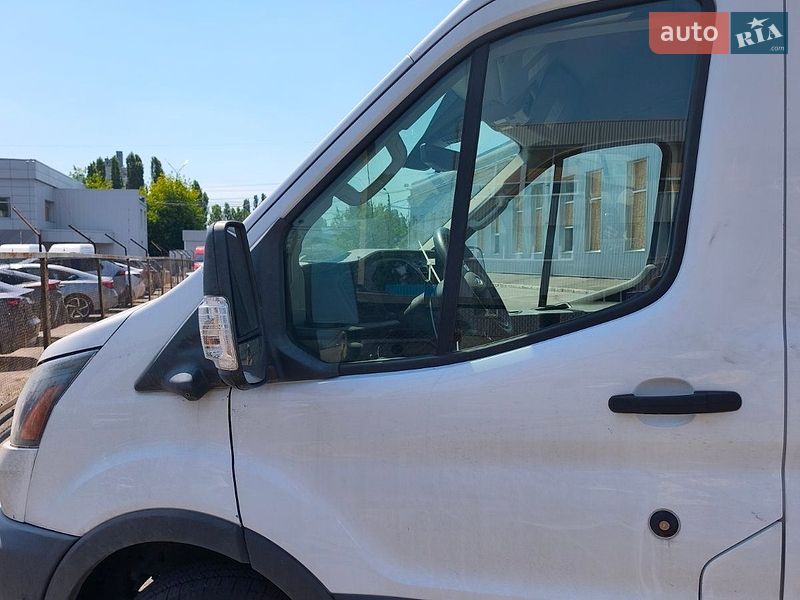 Вантажний фургон Ford E-Transit 2022 в Києві