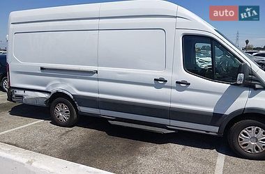 Вантажопасажирський фургон Ford E-Transit 2022 в Луцьку