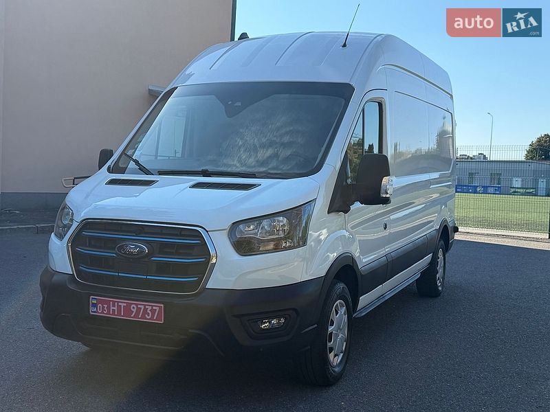 Грузовой фургон Ford E-Transit 2022 в Виннице