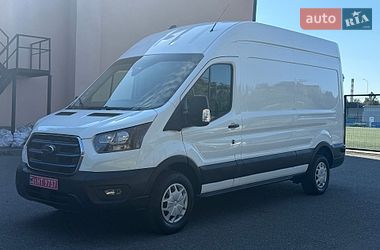 Грузовой фургон Ford E-Transit 2022 в Виннице