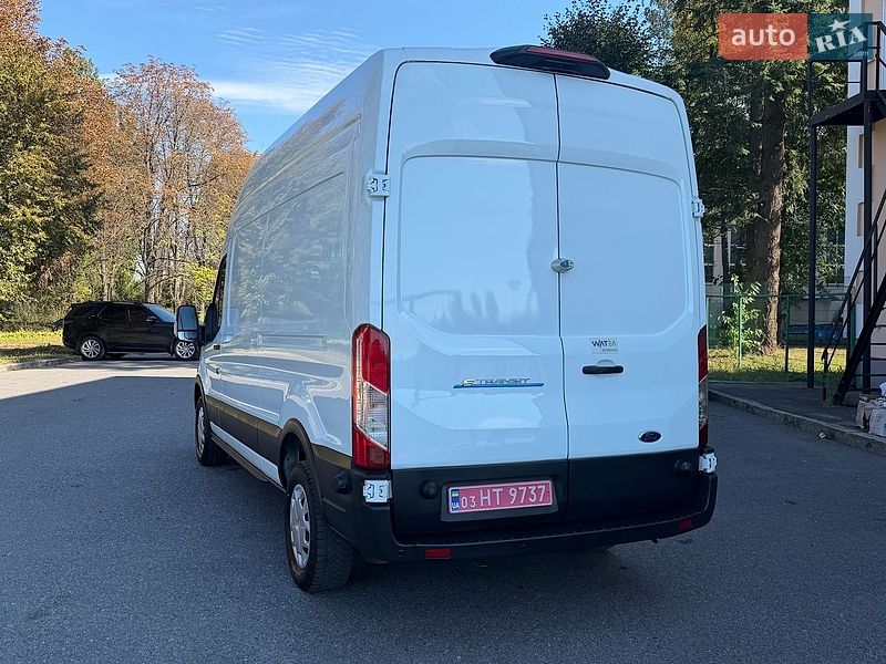 Грузовой фургон Ford E-Transit 2022 в Виннице