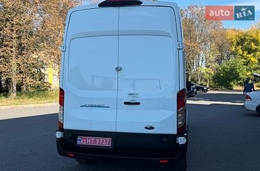 Грузовой фургон Ford E-Transit 2022 в Виннице