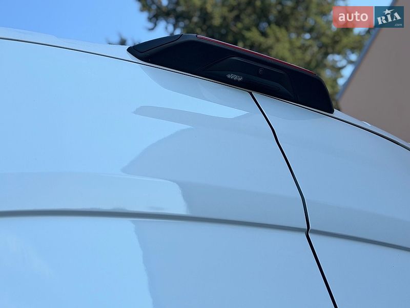 Грузовой фургон Ford E-Transit 2022 в Виннице