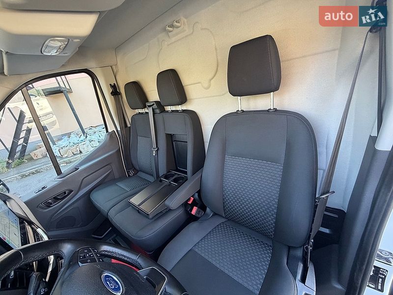 Грузовой фургон Ford E-Transit 2022 в Виннице