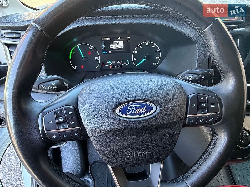 Грузовой фургон Ford E-Transit 2022 в Виннице