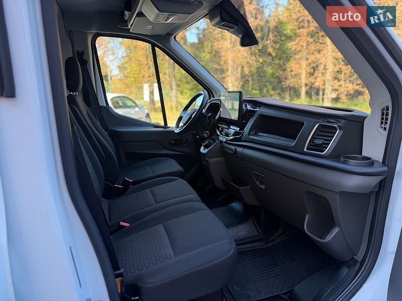 Грузовой фургон Ford E-Transit 2022 в Виннице