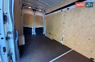Грузовой фургон Ford E-Transit 2022 в Виннице