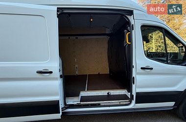 Грузовой фургон Ford E-Transit 2022 в Виннице
