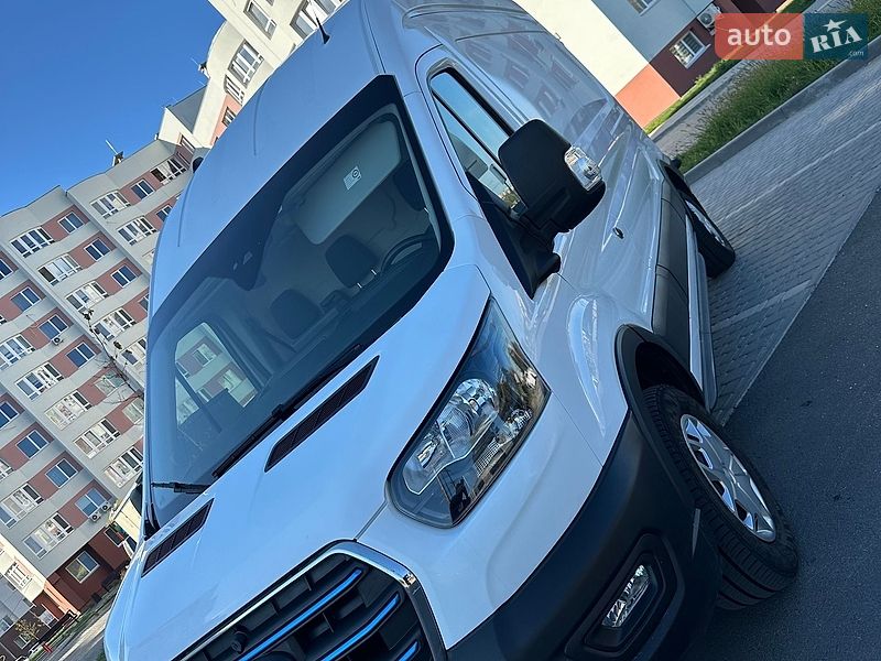 Вантажний фургон Ford E-Transit 2023 в Вінниці