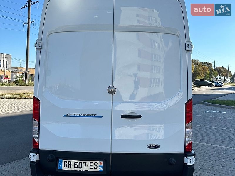 Вантажний фургон Ford E-Transit 2023 в Вінниці