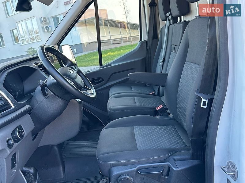 Вантажний фургон Ford E-Transit 2023 в Вінниці
