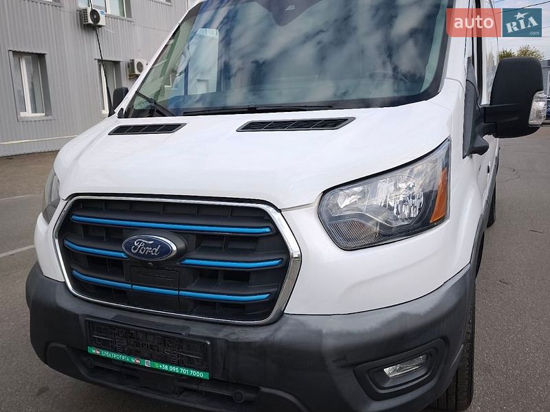 Вантажний фургон Ford E-Transit 2022 в Києві
