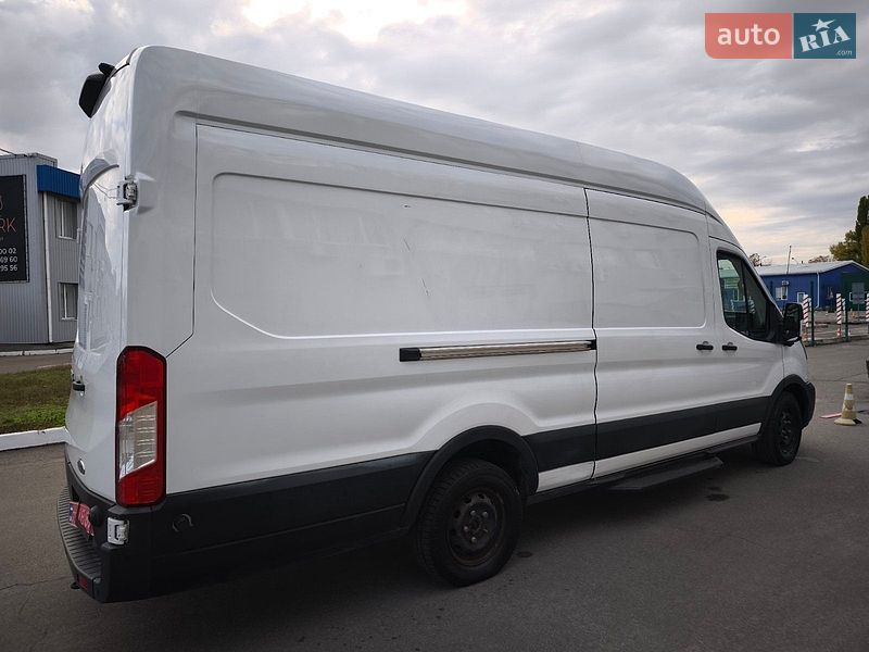 Вантажний фургон Ford E-Transit 2022 в Києві