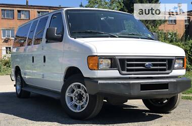 Ford Econoline E150 2007