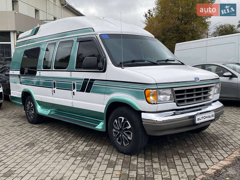 Легкові Ford Econoline