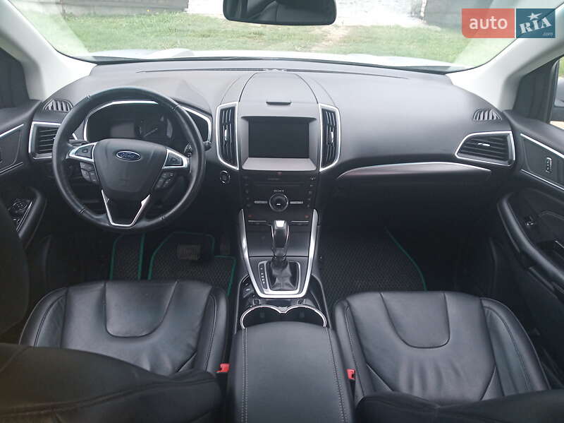 Ford Edge 2015