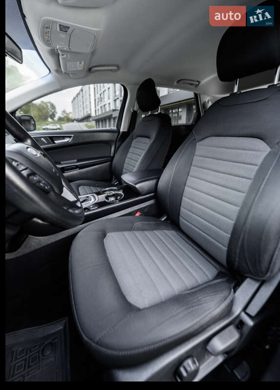 Позашляховик / Кросовер Ford Edge 2016 в Чернівцях