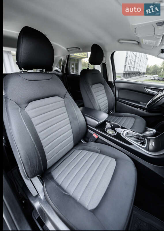 Позашляховик / Кросовер Ford Edge 2016 в Чернівцях